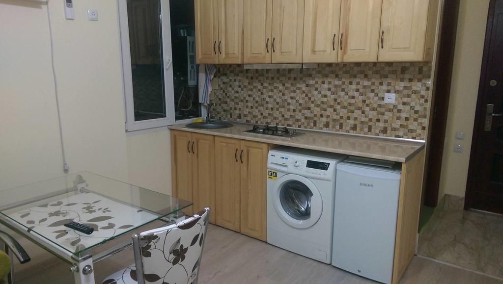 Apartments Komakhidze 68 Batumi Eksteriør billede
